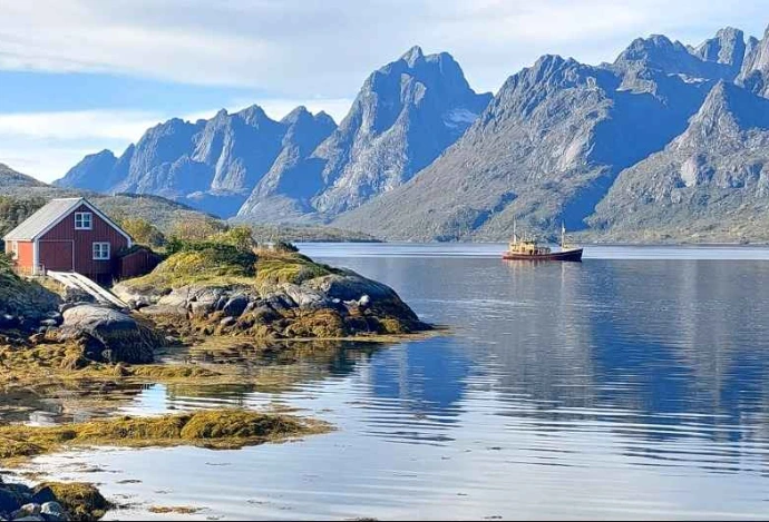 Navigation fjord Lofoten